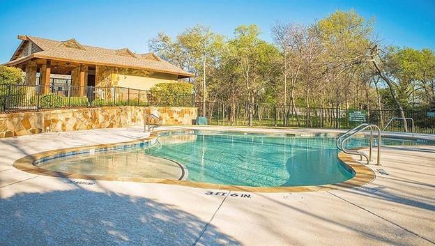 Woodridge Estates Ph One - Residential Lease