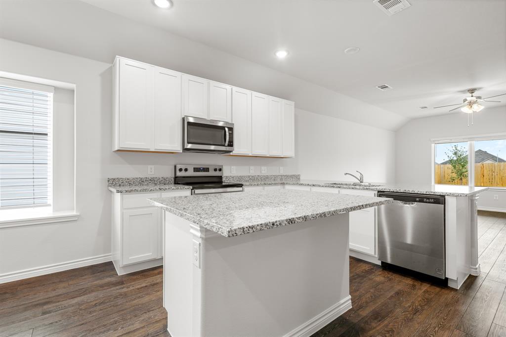 Retreat at Fossil Creek - Residential