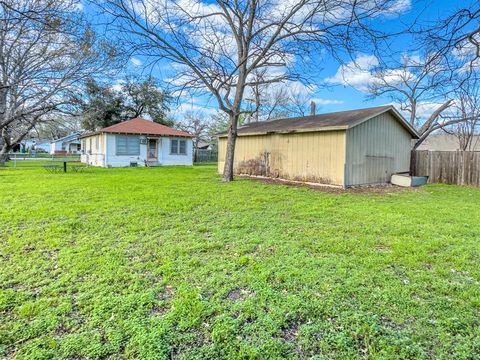 A home in Corsicana