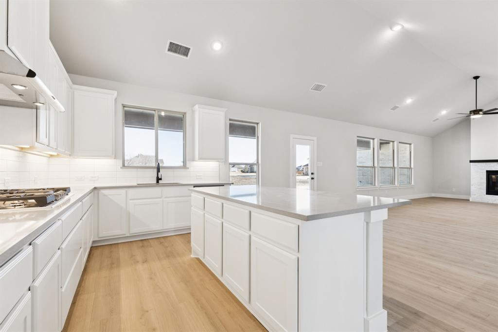 Ellis Ranch Estates - Residential