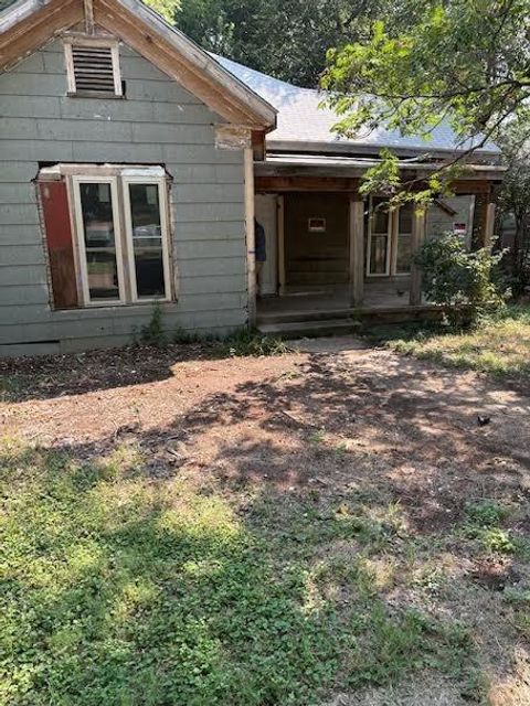 1405 Austin Street Wichita Falls TX 76301