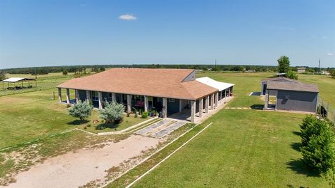 Photo of 1556 Vz County Road 2128, Wills Point, TX 75169 (MLS # 21205272)