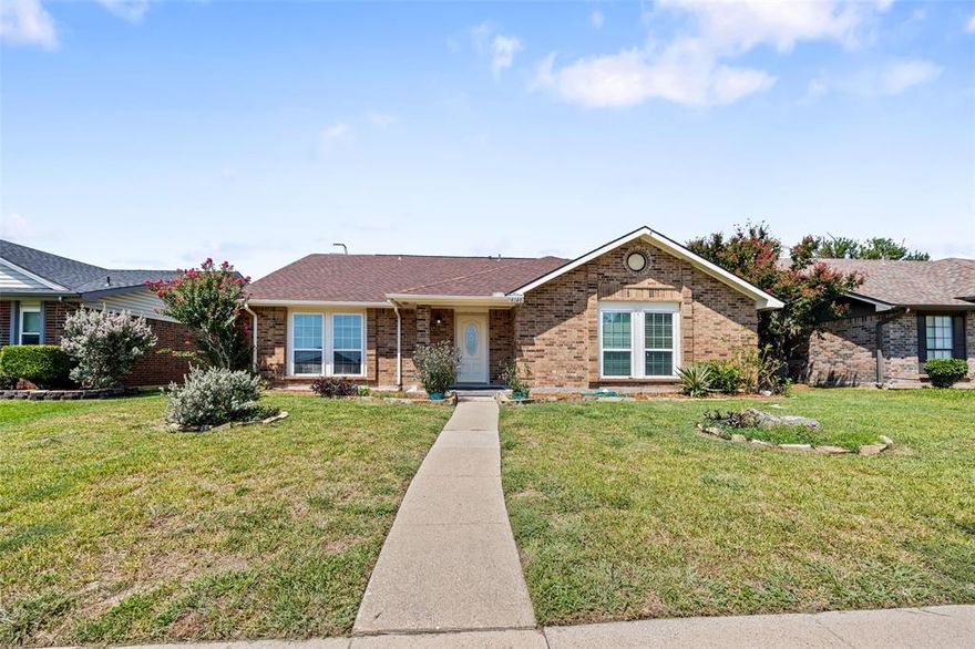 GET 0% DOWN PAYMENT (Conventional) through the seller’s preferred lender.  Stunning 3-bedroom, 2-bathroom located in the amazing N Colony Blvd community, showcases a perfect combination of comfort, convenience, and low maintenance lifestyle. Well-maintained, new roof, freshly painted, this home exudes a contemporary charm with a neutral color palette, high ceilings, and open concept floor-plan. The kitchen features white cabinetry, quartz countertops, peninsula, and bay window. Luxury tile flooring spans throughout the entire home, offering a contemporary look and easy maintenance. The family area open-concept layout creates a seamless flow between the living room, dining area, and kitchen, making it ideal for both everyday living and entertainment keeping the formal living and dining area for special occasions.  The community offers a variety of amenities, including a community pool, views of the lake, and walking trails. Conveniently situated with easy access to shopping centers, dining, schools, and major highways. This property checks all the boxes, you won’t want to miss this!