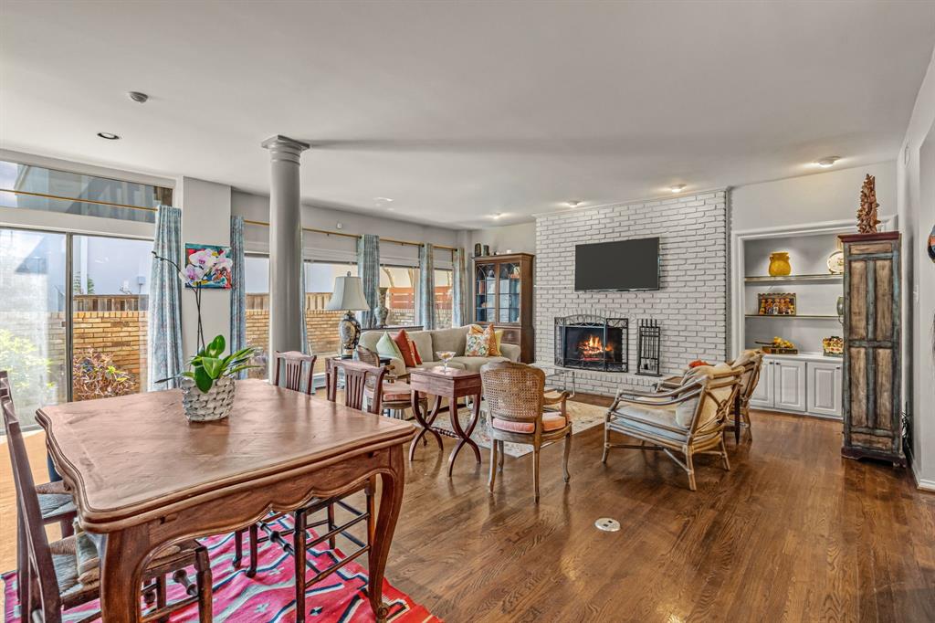 2129 Fountain Square Drive