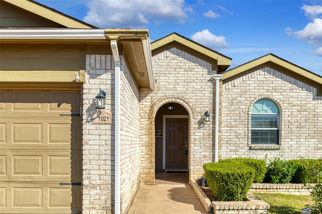 1021 Buffalo Springs Drive