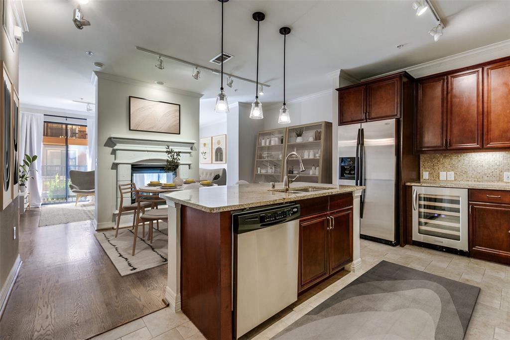 8616 Turtle Creek Boulevard 206