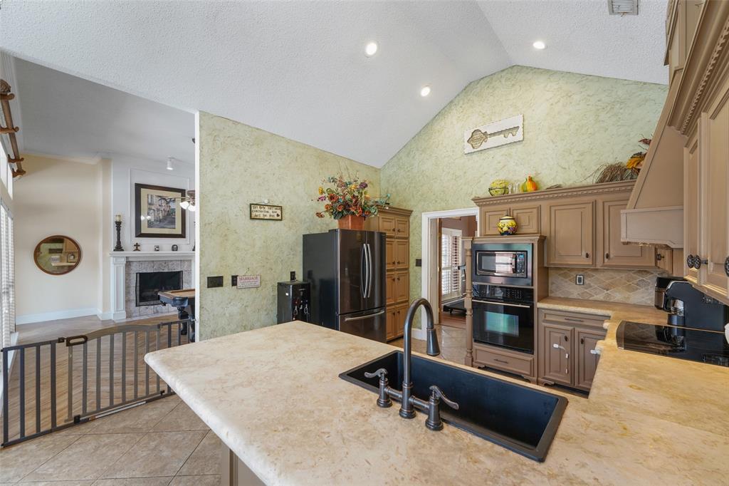 Oakmont Estate 02 - Residential