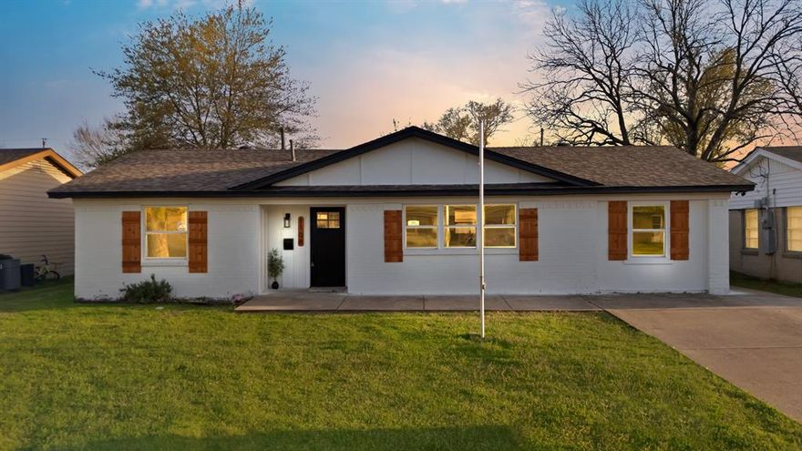 MOTIVATED SELLER!!

Welcome to this beautifully renovated 3-bedroom, 1-bath home in the heart of Mesquite! From top to bottom, this home has been completely remodeled with modern finishes and thoughtful updates. The spacious open-concept living area features brand-new flooring and fresh paint throughout, creating a bright and inviting atmosphere.

The updated kitchen boasts sleek countertops, stylish cabinetry, and brand-new appliances, perfect for both cooking and entertaining. The three well-sized bedrooms offer plenty of space and natural light, while the bathroom has been fully upgraded with contemporary fixtures.

Enjoy the convenience of a large, private backyard, perfect for outdoor activities or relaxing evenings. Located in a peaceful neighborhood, this home is just minutes away from shopping, dining, and major highways for easy commuting.

Don’t miss your chance to make this move-in ready home yours today! Contact us for more details or to schedule a viewing.