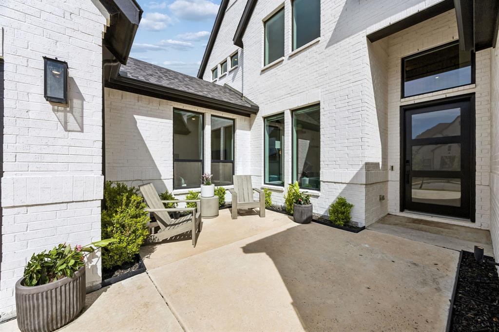 4124 Heatherton Drive