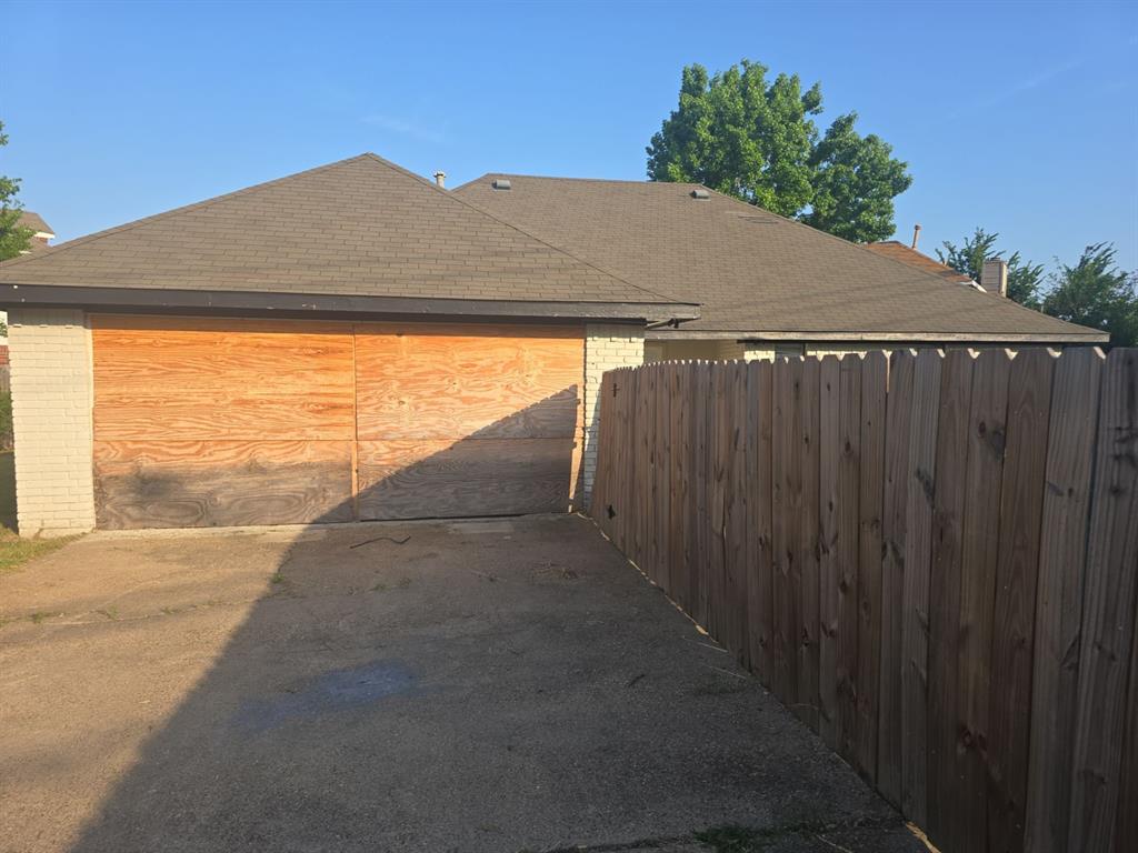 1663 Riverway Bend Circle