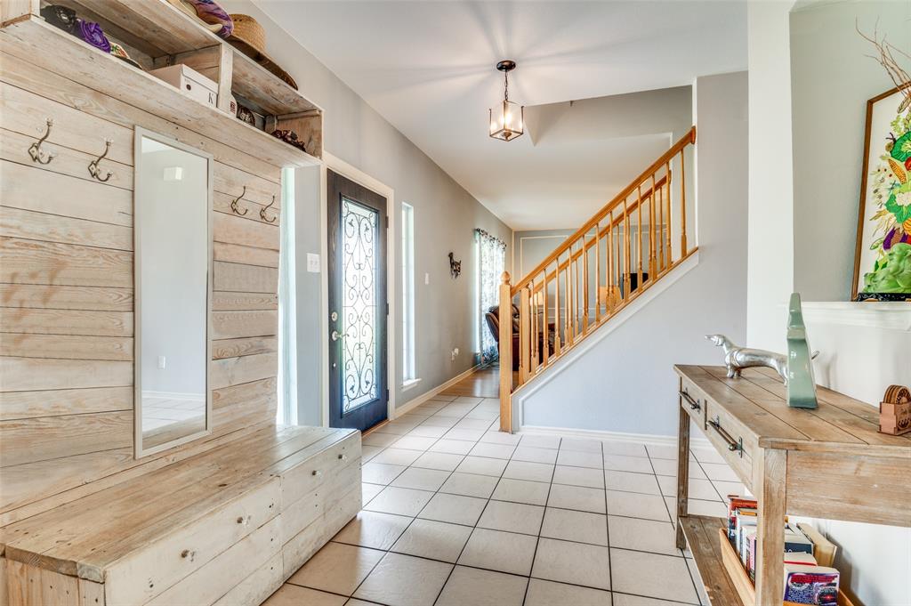 3820 Blossom Drive