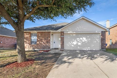 1024 Junegrass Lane Crowley TX 76036