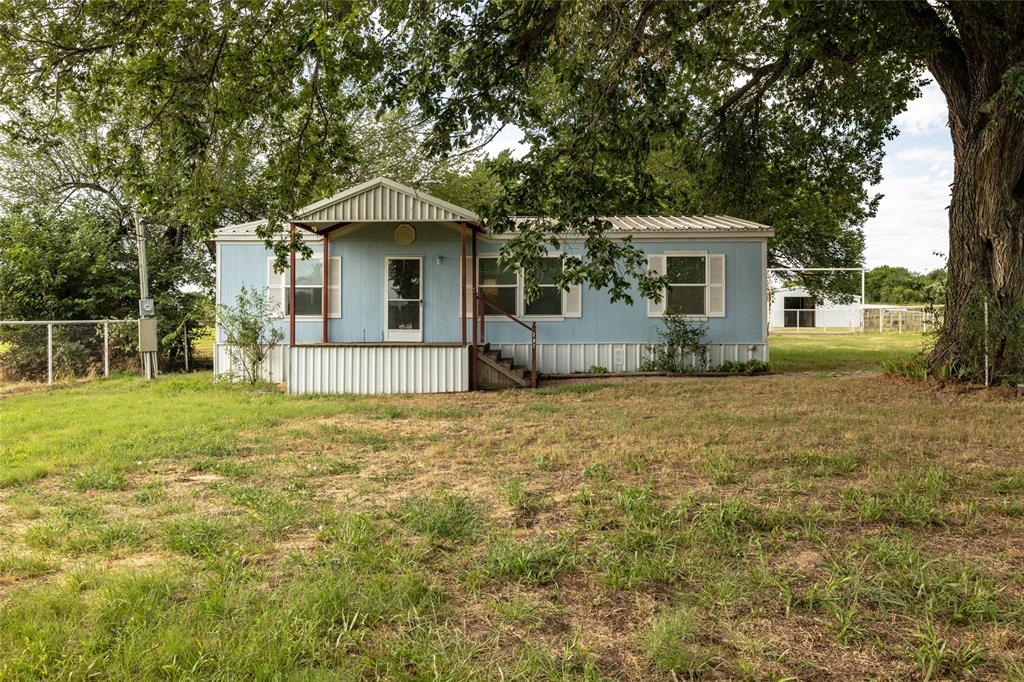 207 Lazy B Lane