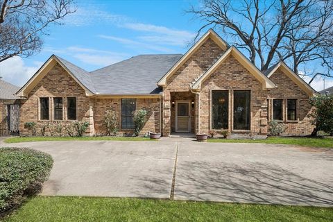 2010 Oak Trail Drive Rowlett TX 75088