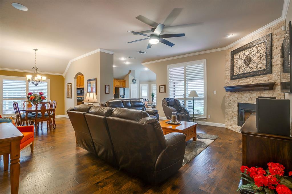 1410 Parkside Drive