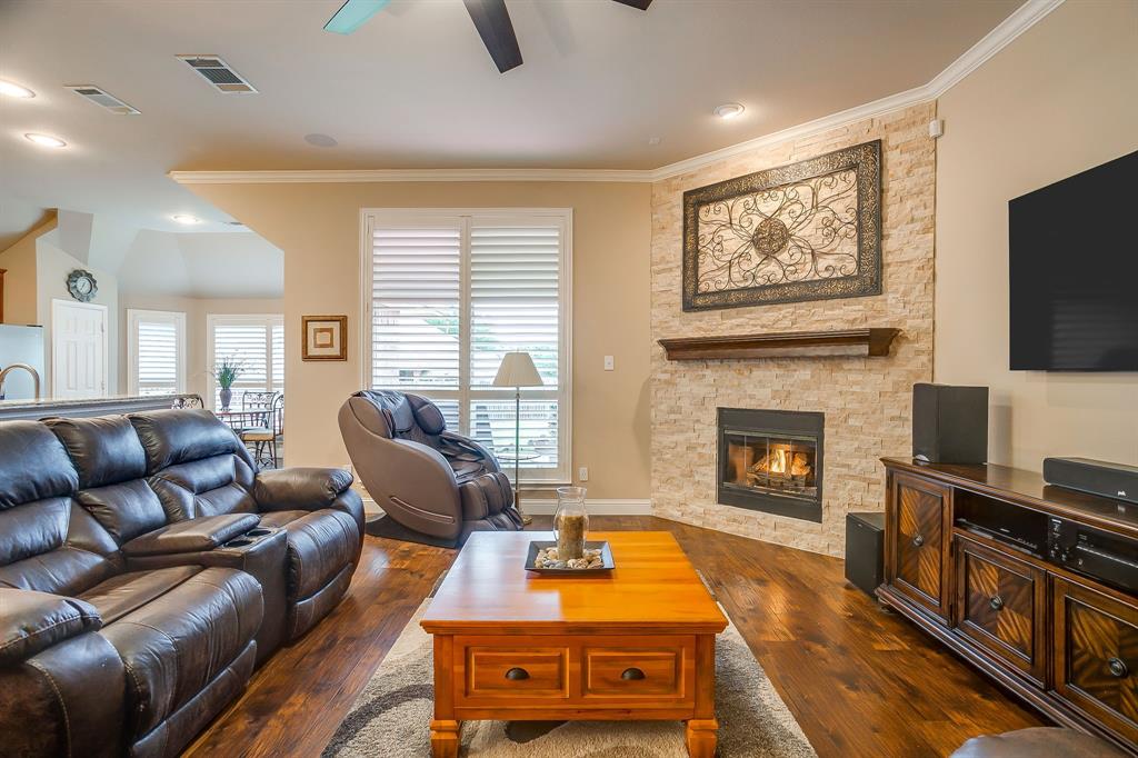 1410 Parkside Drive