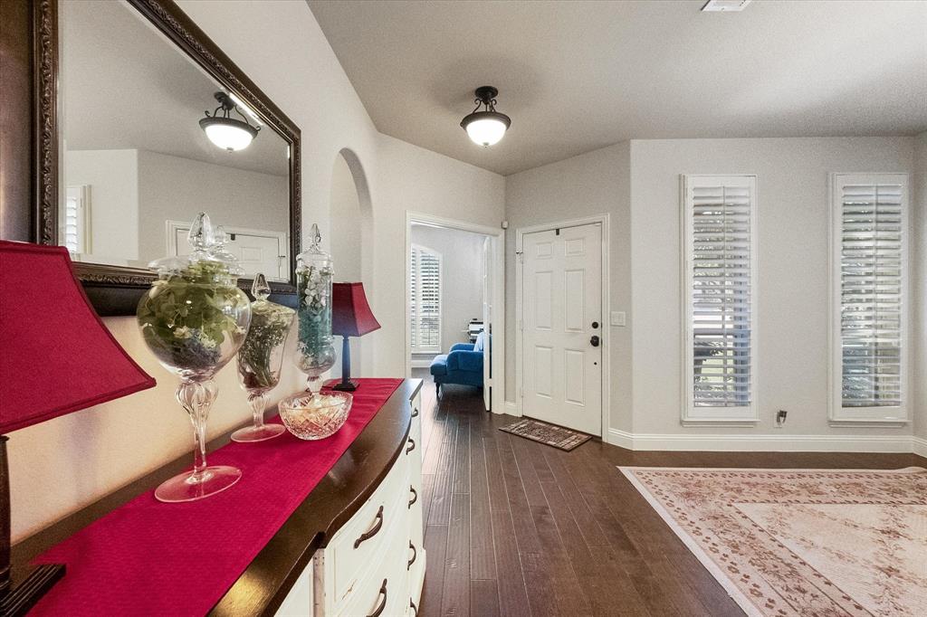 117 Hurstwood Court