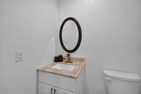 Tiny photo for 906 Pinedale Lane, Dallas, TX 75241 (MLS # 21396562)