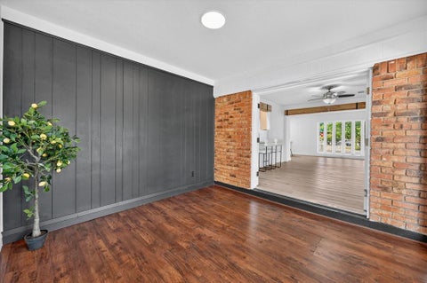 Tiny photo for 906 Pinedale Lane, Dallas, TX 75241 (MLS # 21396562)