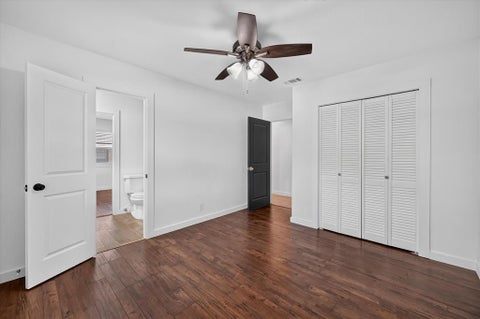 Tiny photo for 906 Pinedale Lane, Dallas, TX 75241 (MLS # 21396562)