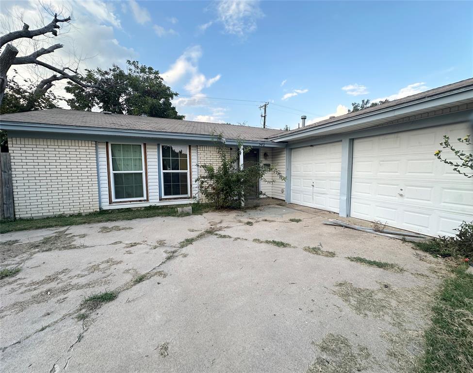 542 Greenbrook Lane