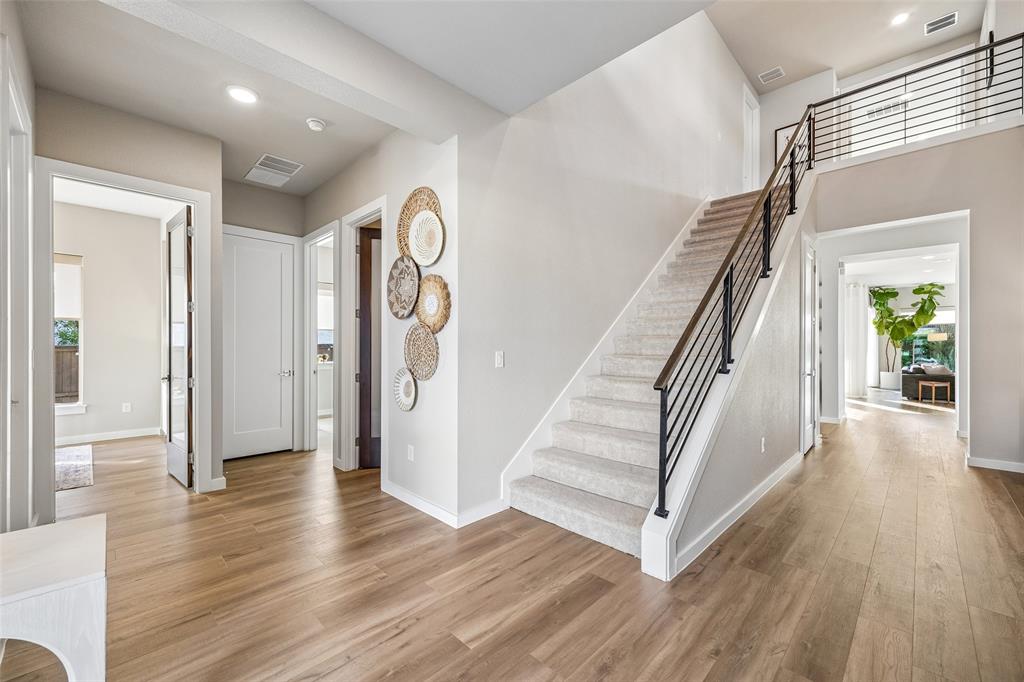 4039 Heatherton Drive