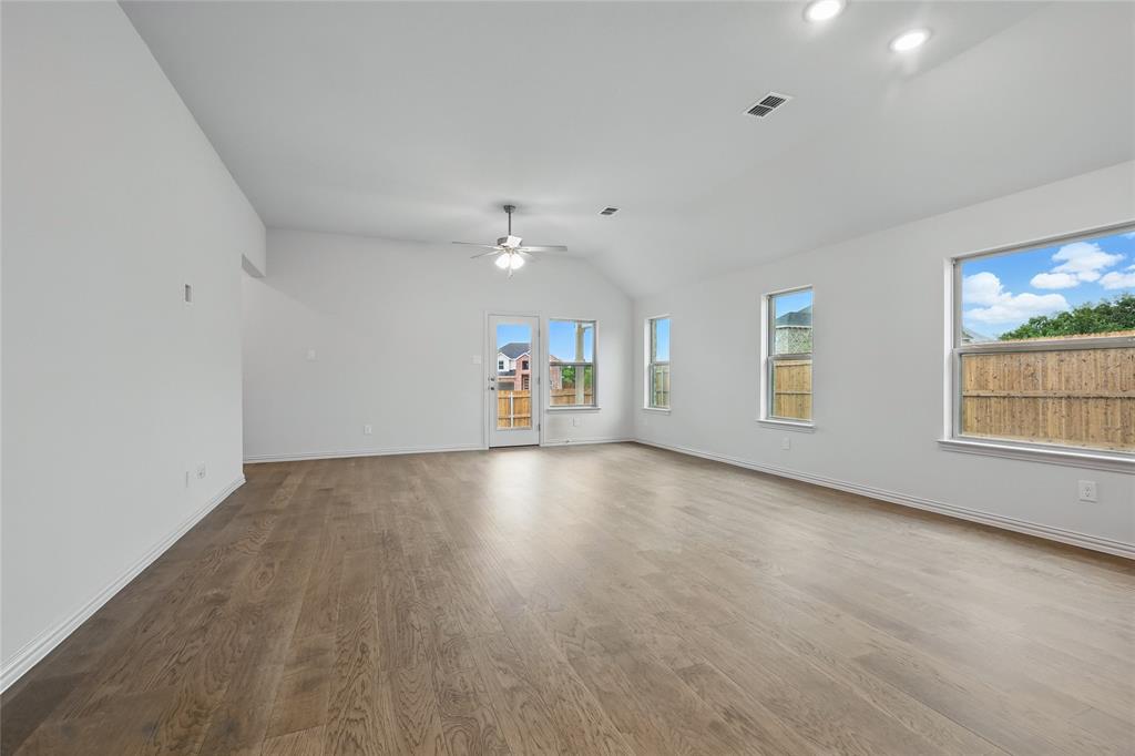 Green Oaks Preserve - Residential