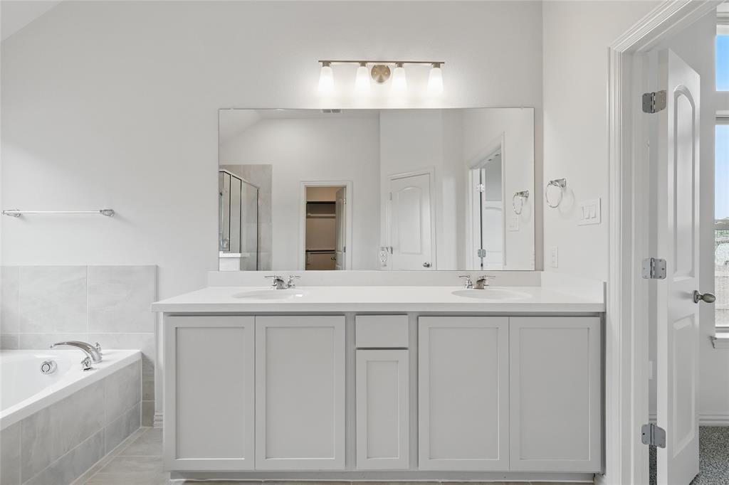 Green Oaks Preserve - Residential