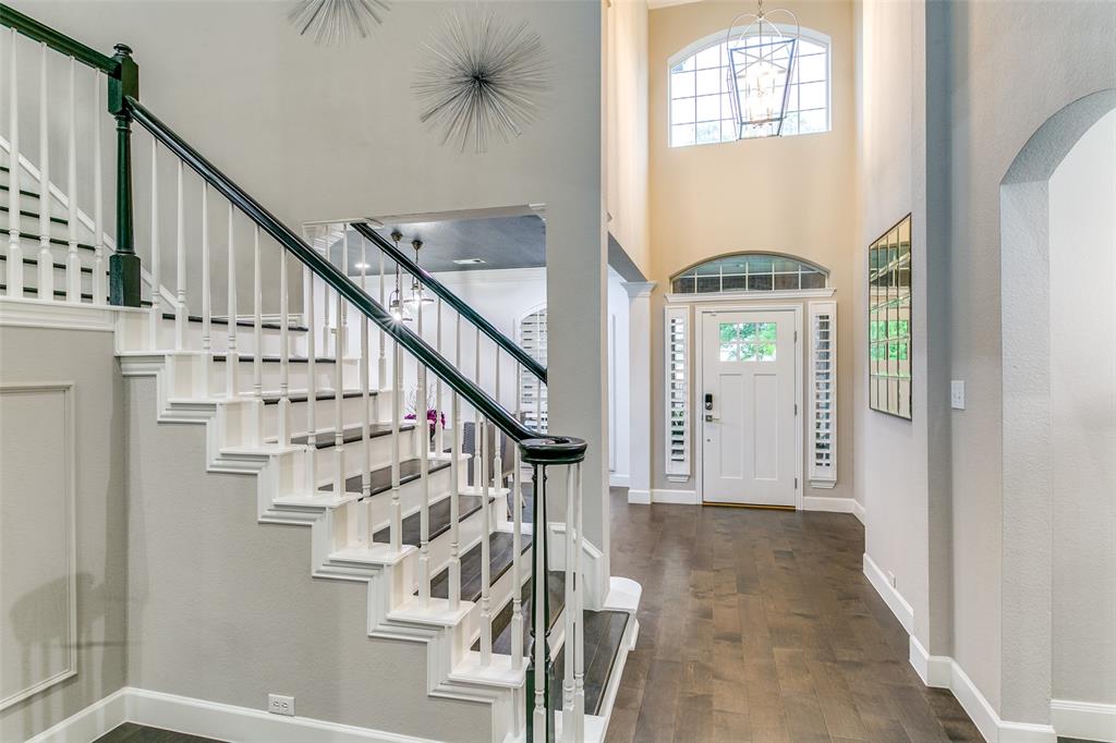 719 Inwood Drive
