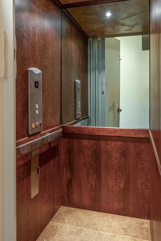 Douglas Estates Add - Residential