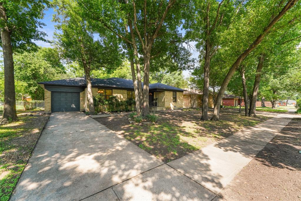 1711 Quadrangle Drive