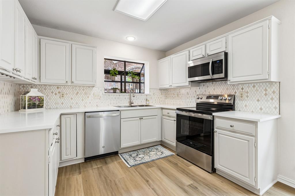3916 Capricorn Court