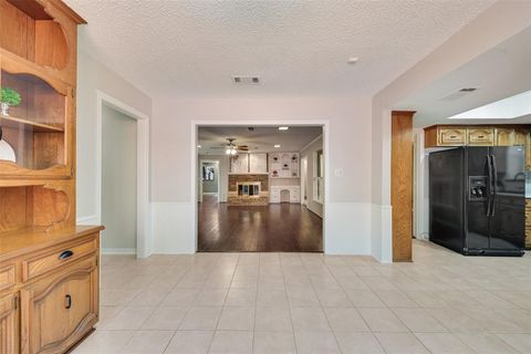 Tiny photo for 13026 Halwin Circle, Dallas, TX 75243 (MLS # 21101850)