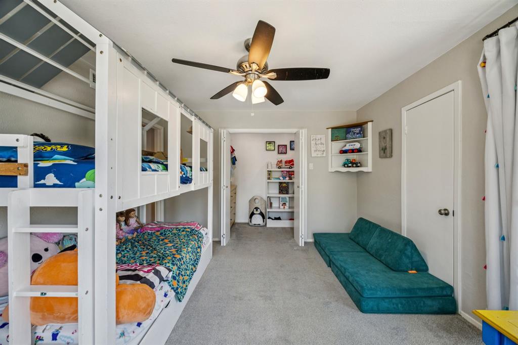 Old Vickery Square Twnhms Condos - Residential Lease