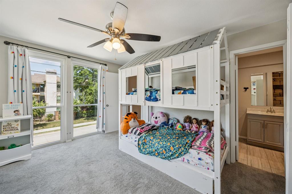 Old Vickery Square Twnhms Condos - Residential Lease