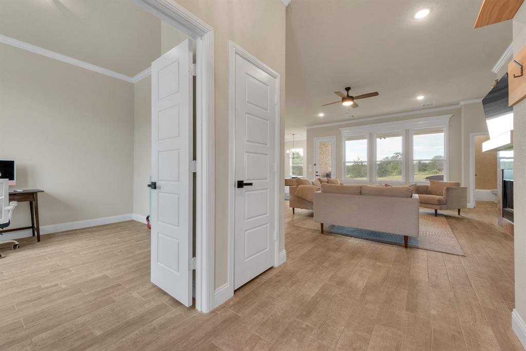 2000 Sweet Springs Road