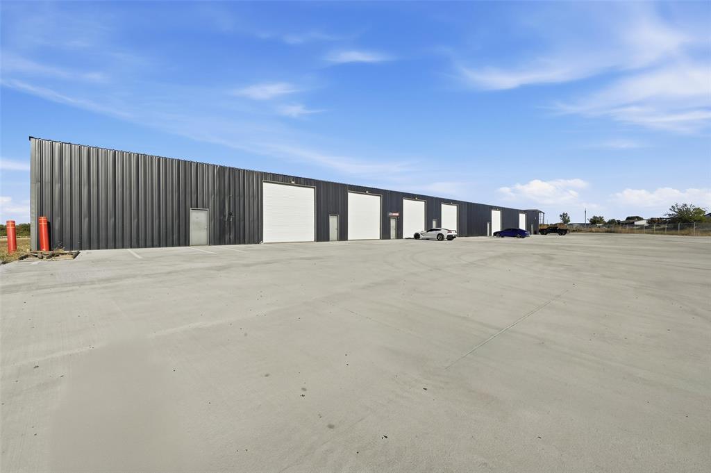 G Carpenter - Commercial Lease