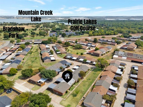 Tiny photo for 4 E Mountain Creek Court #11, Grand Prairie, TX 75052 (MLS # 21397075)