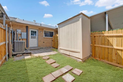 Tiny photo for 4 E Mountain Creek Court #11, Grand Prairie, TX 75052 (MLS # 21397075)