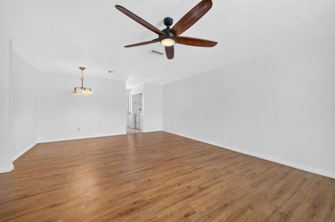 Tiny photo for 4 E Mountain Creek Court #11, Grand Prairie, TX 75052 (MLS # 21397075)