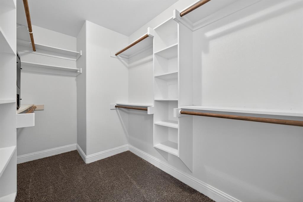 Quinlan Oaks - Residential