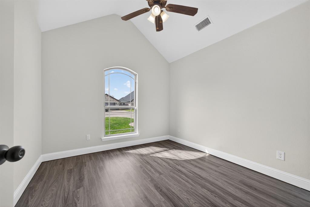 Quinlan Oaks - Residential