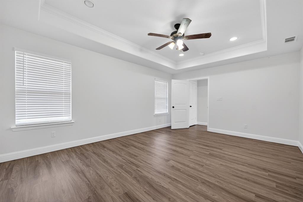 Quinlan Oaks - Residential