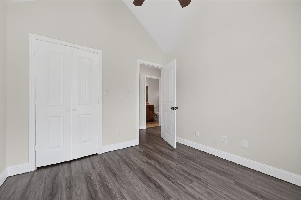 Quinlan Oaks - Residential