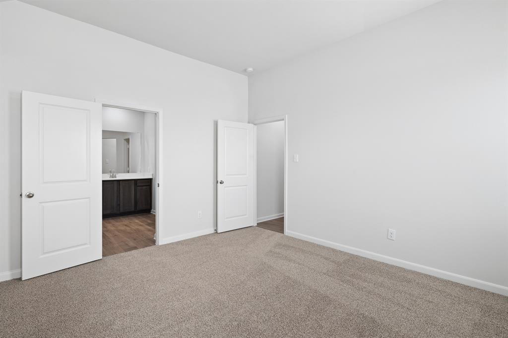 Logan Square - Residential