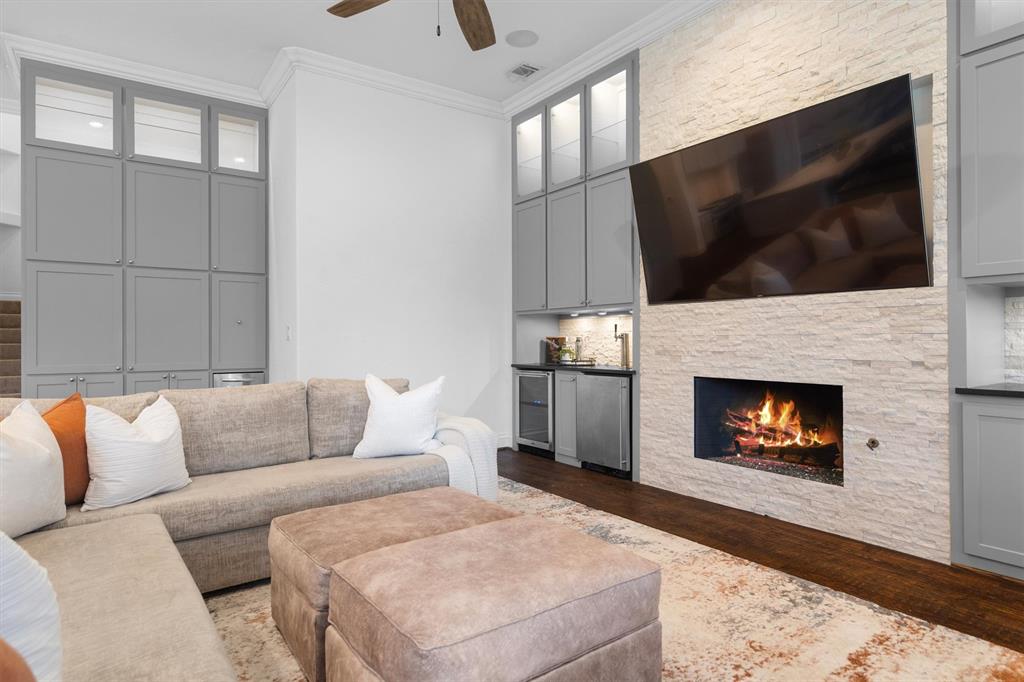 Pebble Brook At Willow Bend - Residential