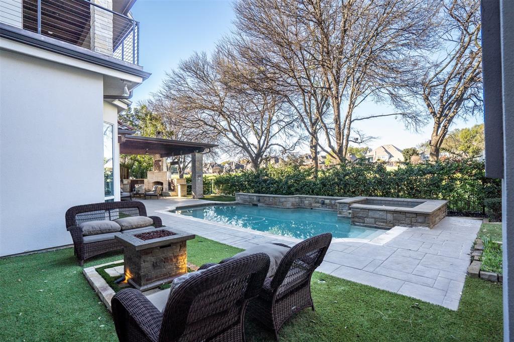 Pebble Brook At Willow Bend - Residential