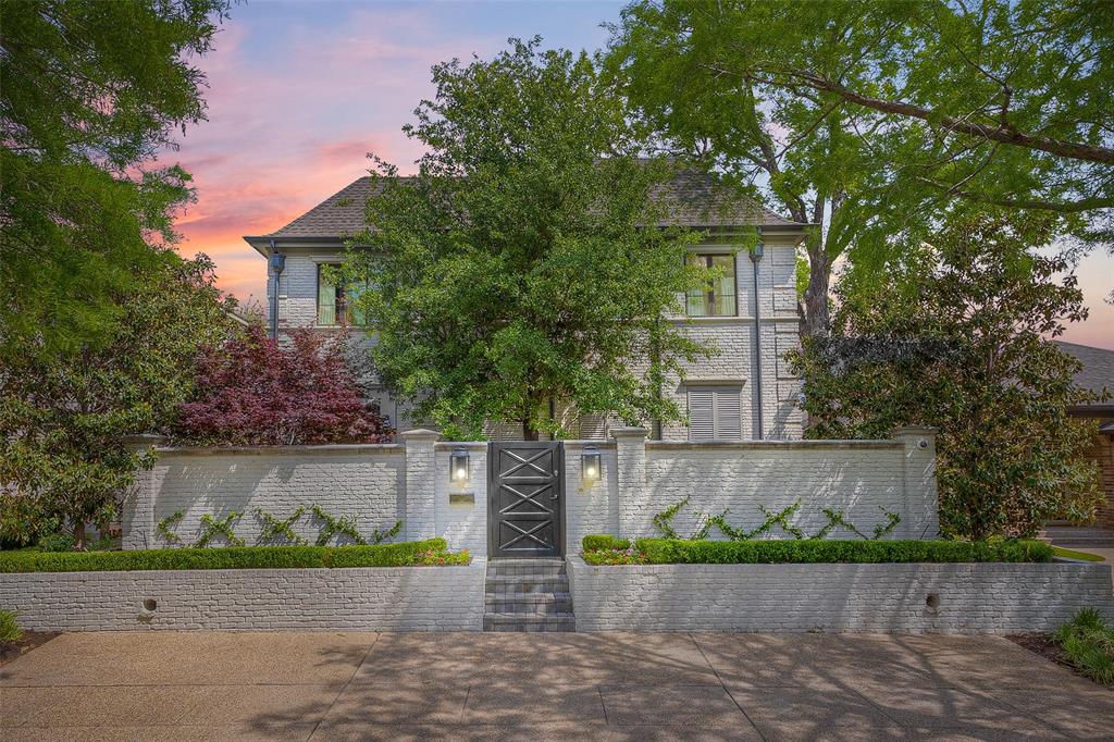 Chamberlain Arlington Heights 1st - Residential