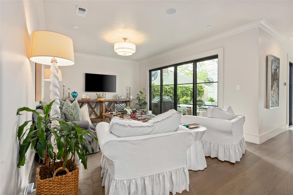 Chamberlain Arlington Heights 1st - Residential