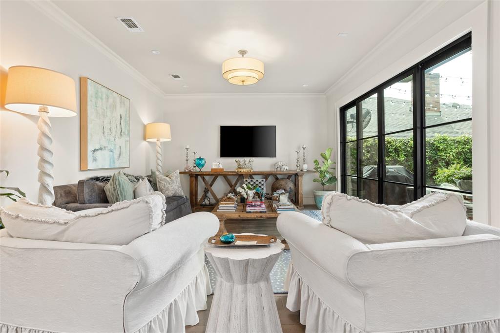 Chamberlain Arlington Heights 1st - Residential